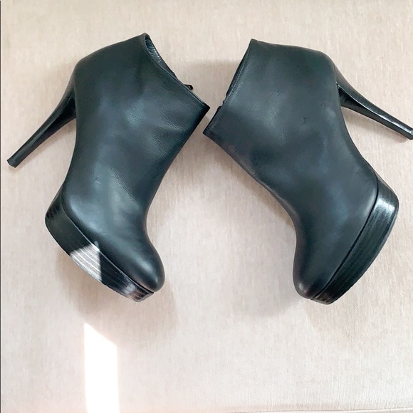 Stuart Weitzman Napa Leather Black Platform Gran Booties - Picture 2 of 12